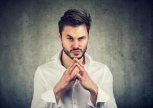 Пословицы про лукавство, изворотливость, сноровку 