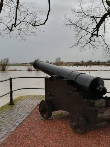 Пословицы про пушку 