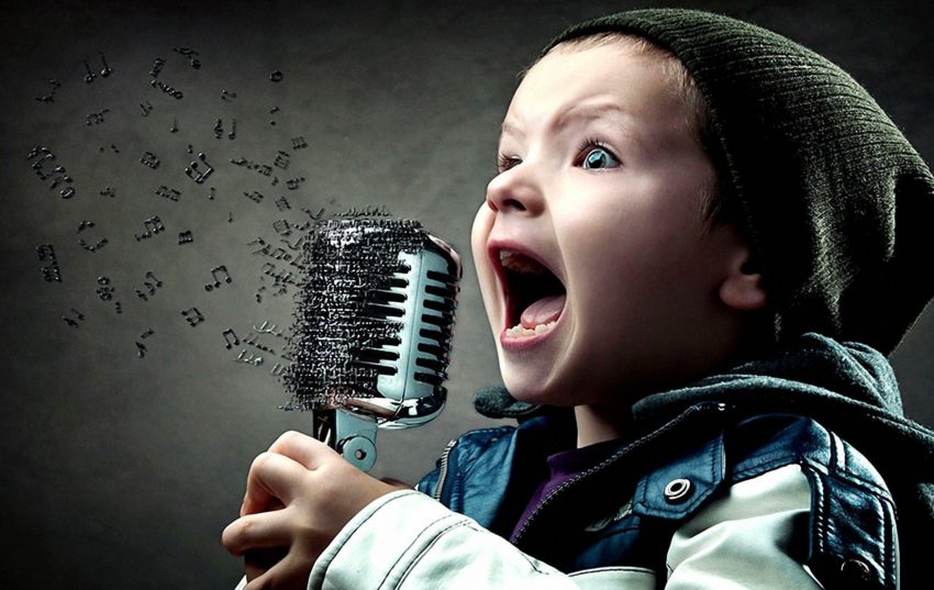 Пословицы про запевалу