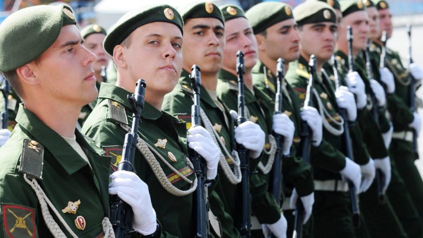 Пословицы о военных