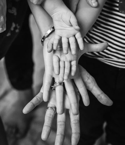 Пословицы о семье, родне