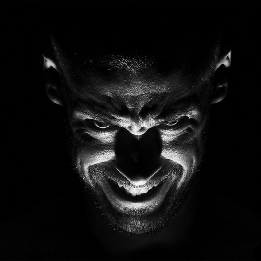 Пословицы на тему "злой"